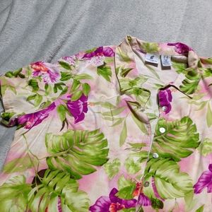 Camp shirt by Caribbean Joe, pink floral, size XL,